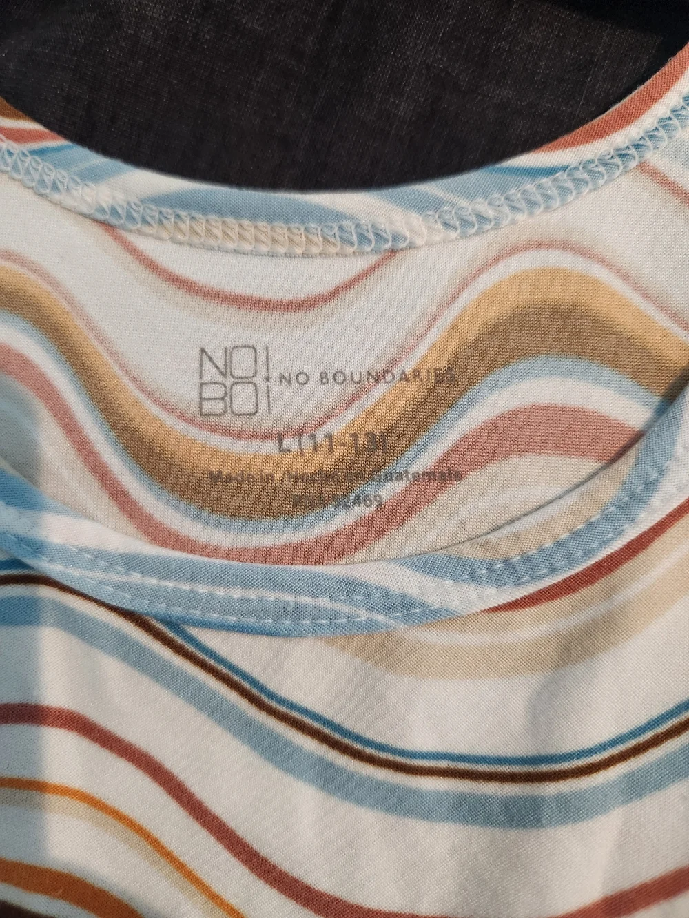 Womens Striped Wave Tank Top NWOT Size Large - Picture 3 of 3